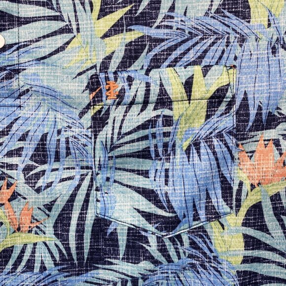 IZOD Saltwater Polo Shirt Mens XL Blue Floral Relaxed Classics All Over Print - Picture 4 of 10